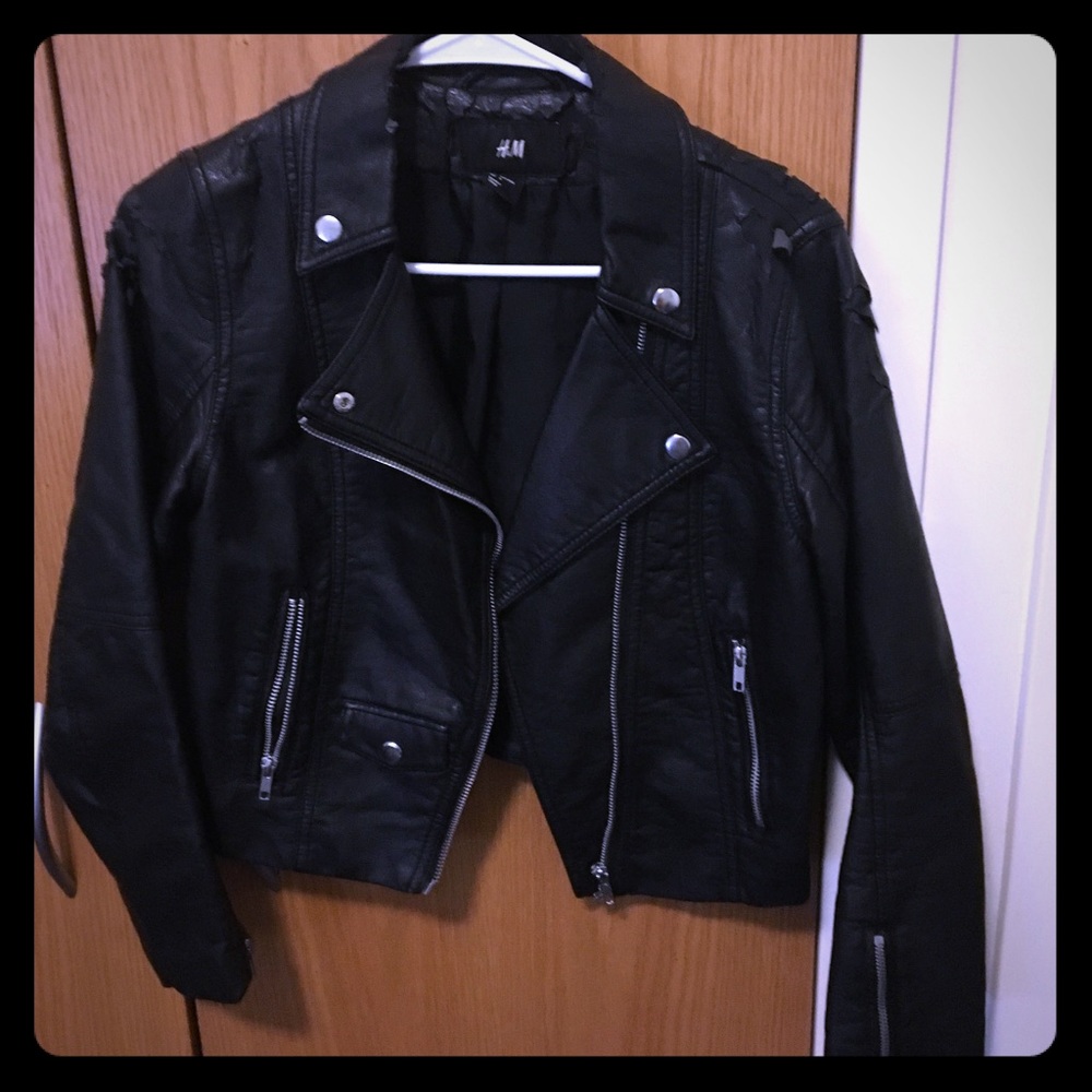 Faux leather moto jacket - perfect for fall!